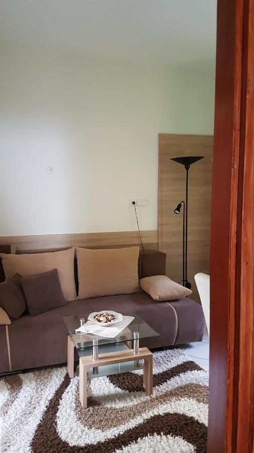 Topart Apartman Tapolca Ngoại thất bức ảnh